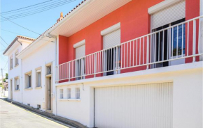 Beautiful home in Royan with WiFi and 3 Bedrooms